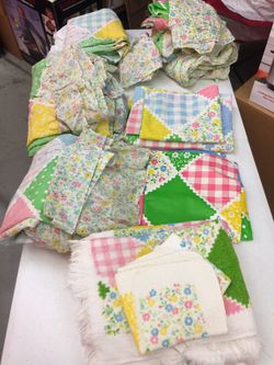 Girl’s bath and bedroom print