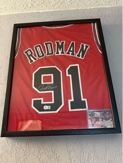Dennis Rodman Autographed Jersey Beckett Authenticated