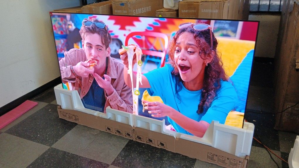 SAMSUNG 77"INCH OLED 4K S90D