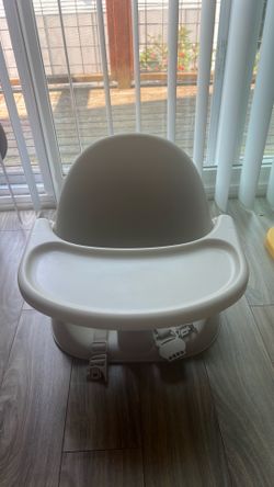 Boppy seat with insert