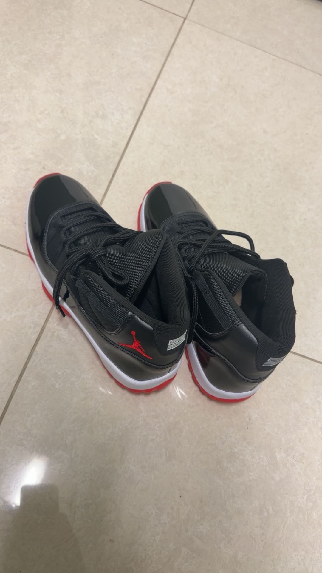 Bred 11s