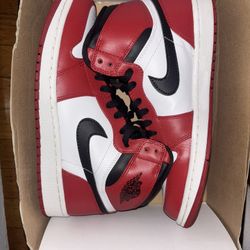 Air Jordan 1 ‘Chicago’ 2013
