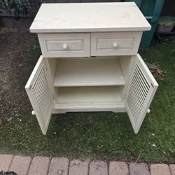 Storage Cabinet / Chest 