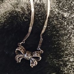 Sterling Silver Marcusite Bow Pendant Necklace Vintage