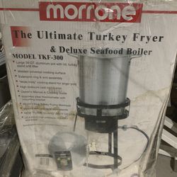 Turkey Deep Fryer - New In Box - 30 Quarts
