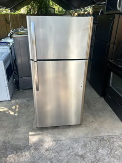 Frigidaire Stainless Steel Top Freezer Fridge 