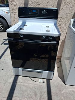 White stove