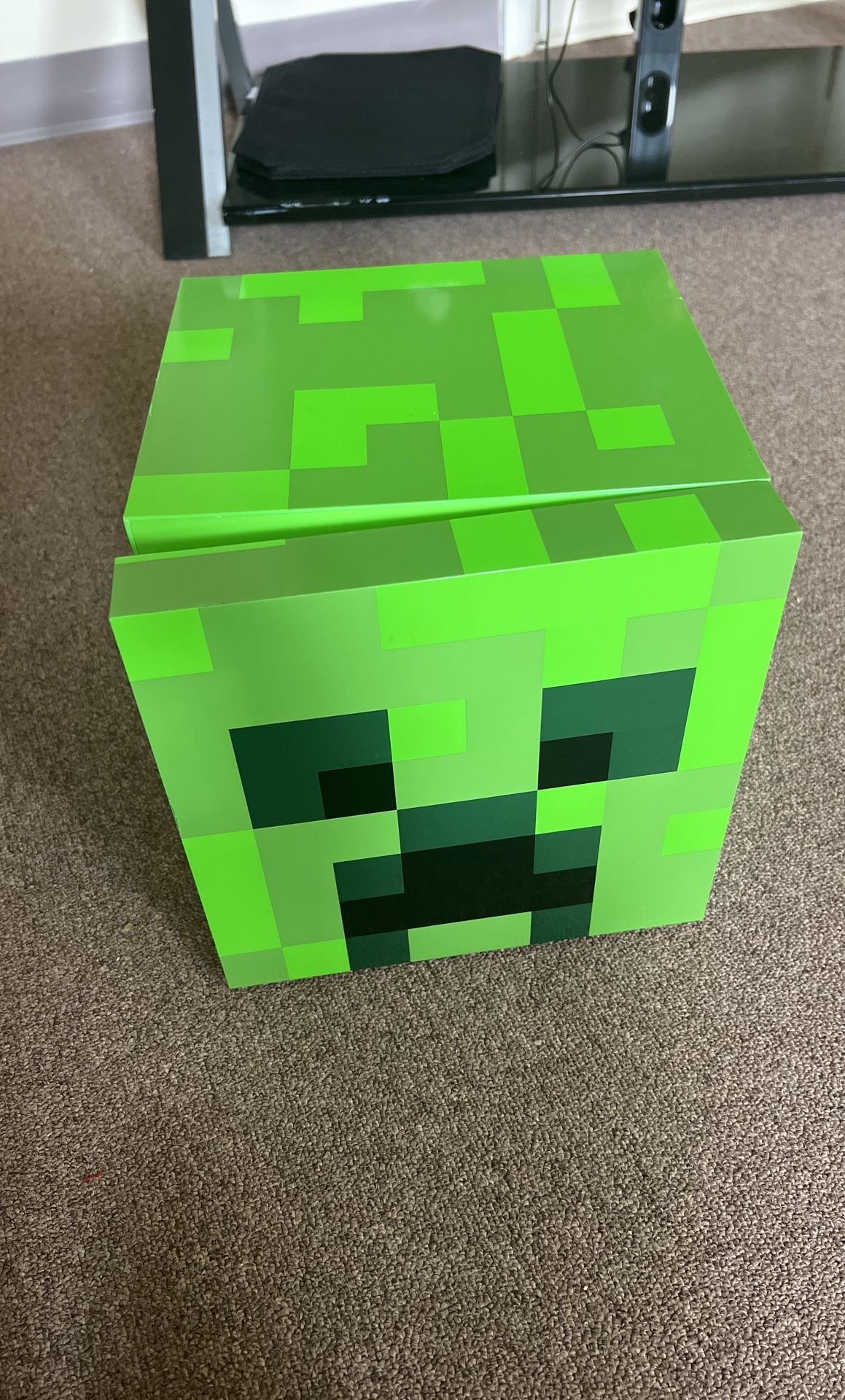 Roblox Small Refrigerator