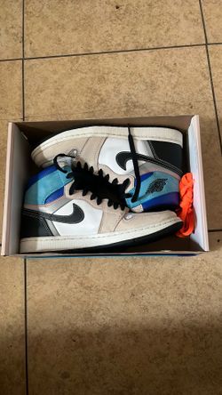 Jordan 1s size 8,5