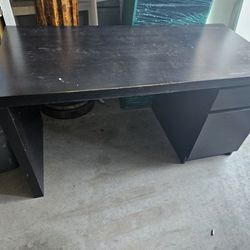 Big Desk