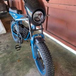 Aipas Velo V1 moped style E-Bike 