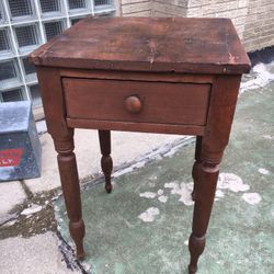 Vintage 1900’s Table With Drawer 