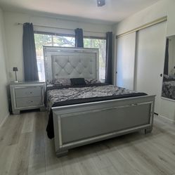 Queen Bedroom Furniture 