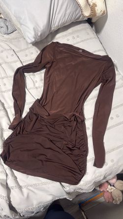 Brown longsleeve dress