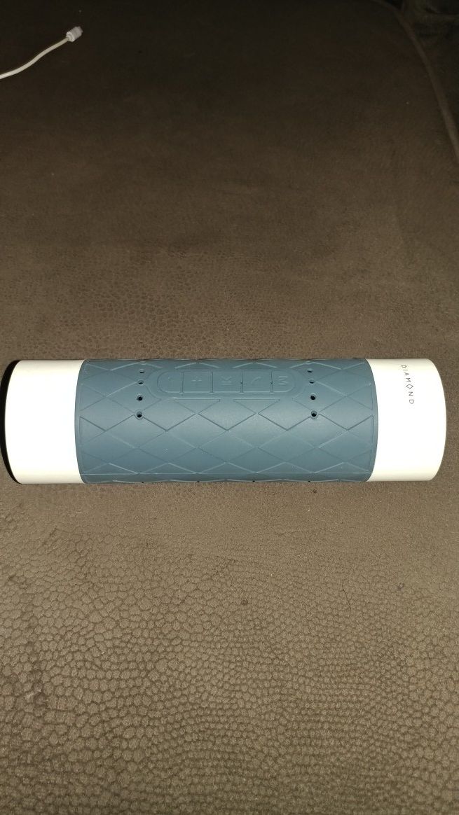 IJOY Diamond Bluetooth Speaker (water resistant)