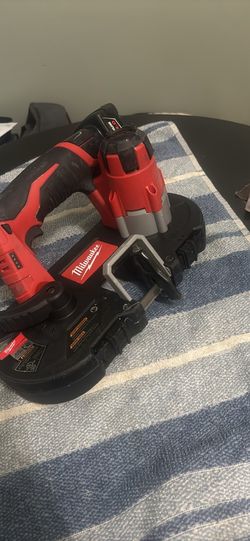 Milwaukee M12 Bandsaw