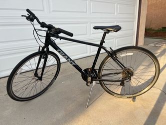 Giant road bicycle