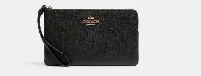 Brand New Coach Corner Zip Wristlet Wallet.