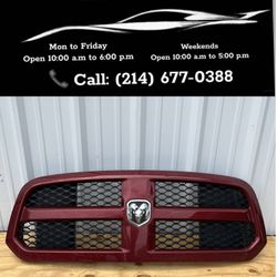 2013-2018 Dodge Ram 1500 Grill 