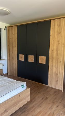 Armoire closet