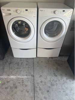 LG Washer & Dryer Set