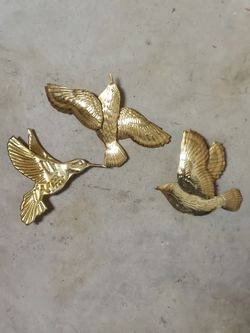 Vintage brass home interior wall art bird figurines