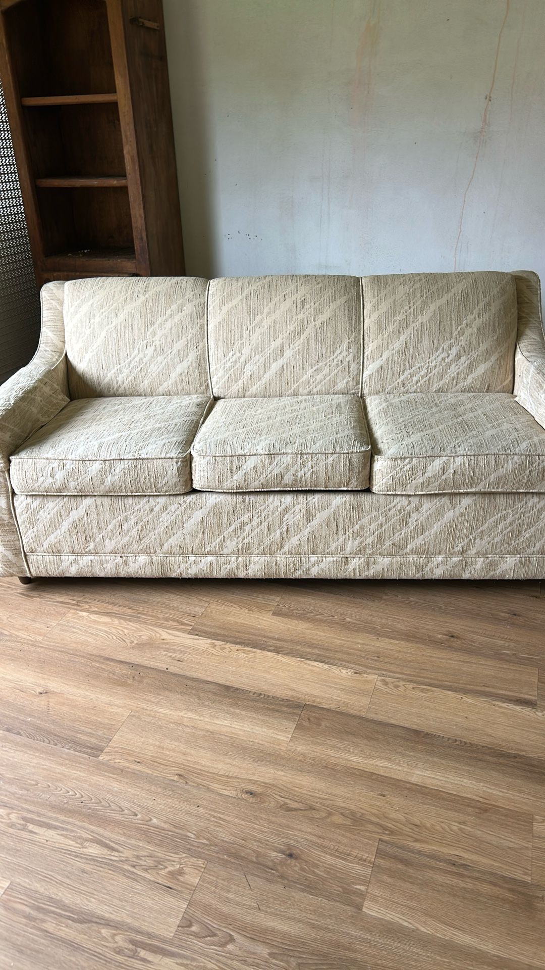 Free Sofa Bed Couch