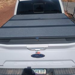 Hard Fold Tonneau Cover. 