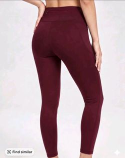 Size M High Waist Leggings with Zipper Pockets, Non-See-Through, Quick-Dry & Moisture-Wicking for Yoga, Running, and Training, Outdoor
Color: Burgundy
