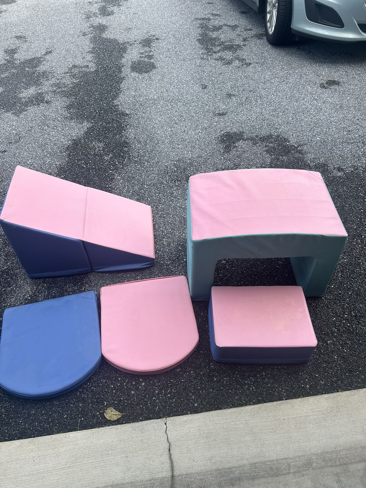 5 piece foam climbing blocks