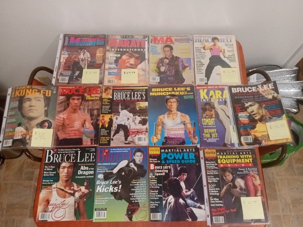 🔥🔥🔥🔥🔥Bruce Lee Magazine Collection SomeWorth $100 By Themselves