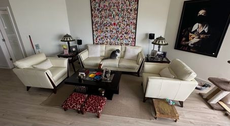 Rooms To Go Leather Living Room Set β Sofa, 2 Armchairs & Tables