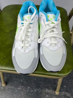 Tenis NIKE  talla 8 Nuevos