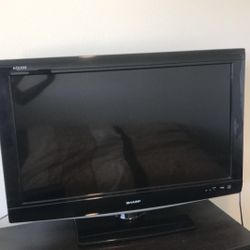 Sharp Aquos 32” HD TV for sale!!!!