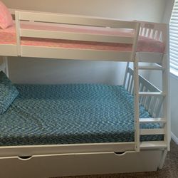 Full Size, Twin Size Bunk Bed Set,