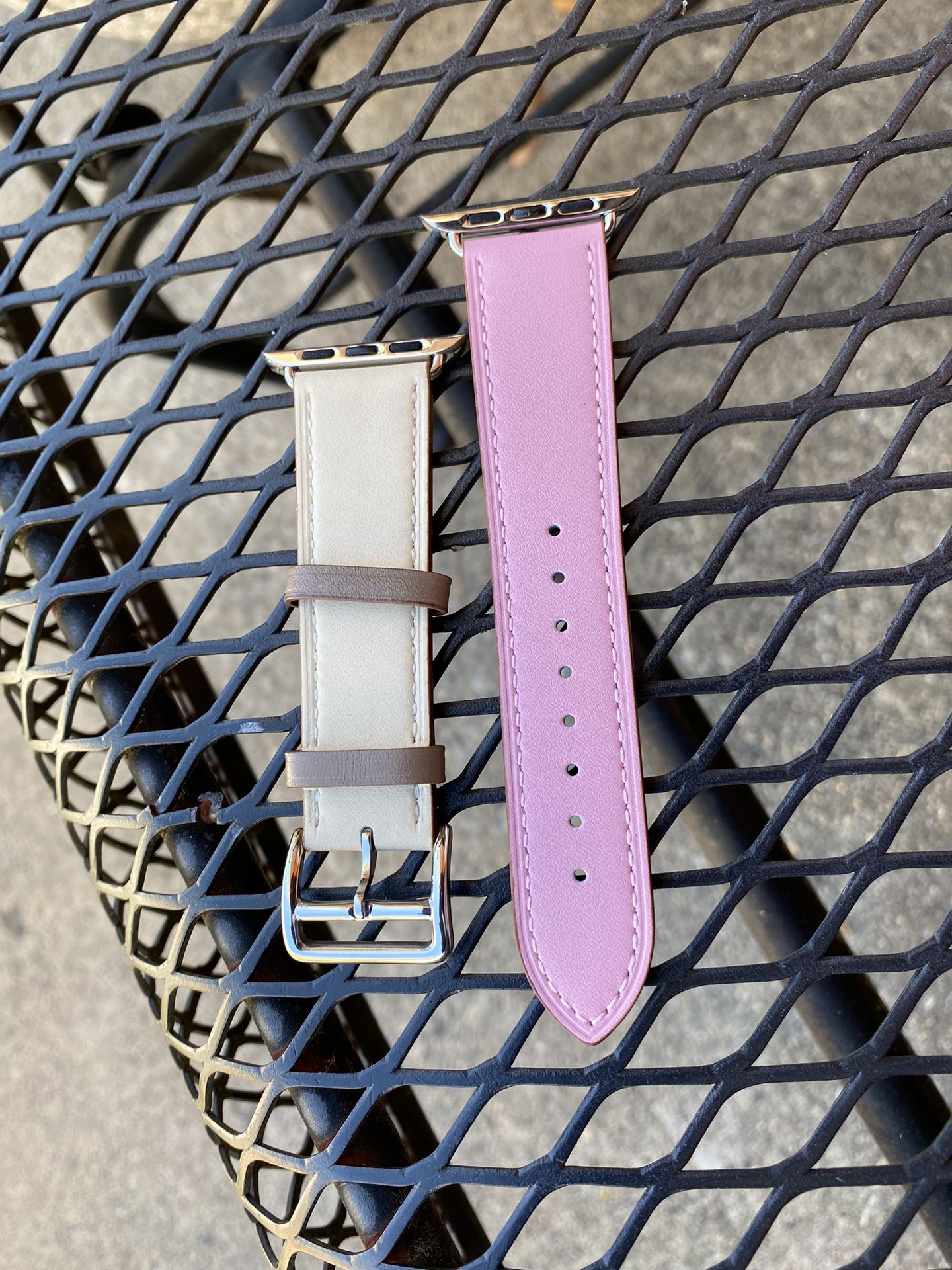 Apple Watch Hermes Off White And Pink Leather Band 49/45/44/42