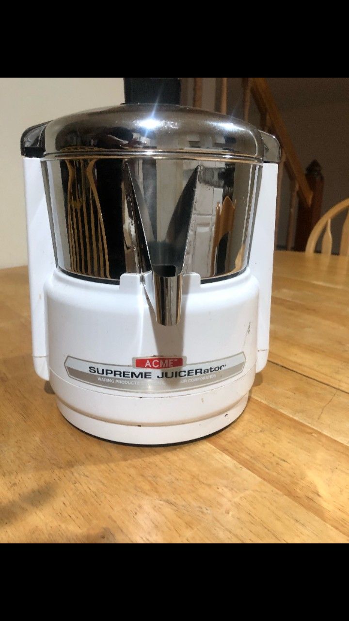 Acme Juicer