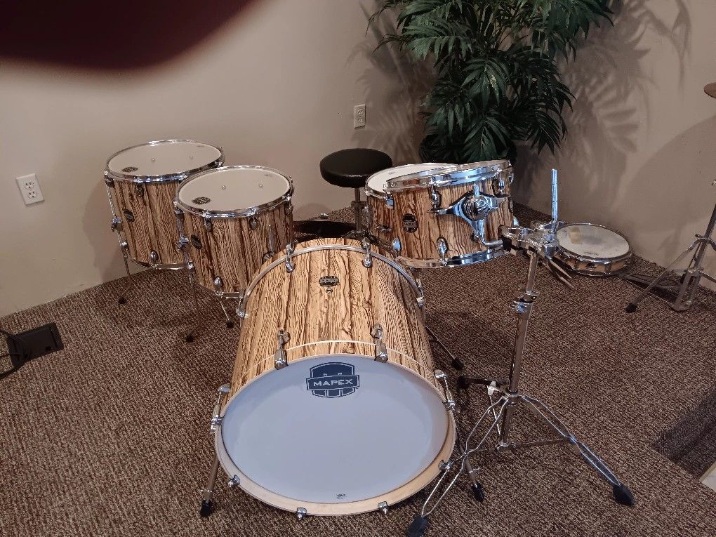 Mapex Mars Exotic Drum Kit