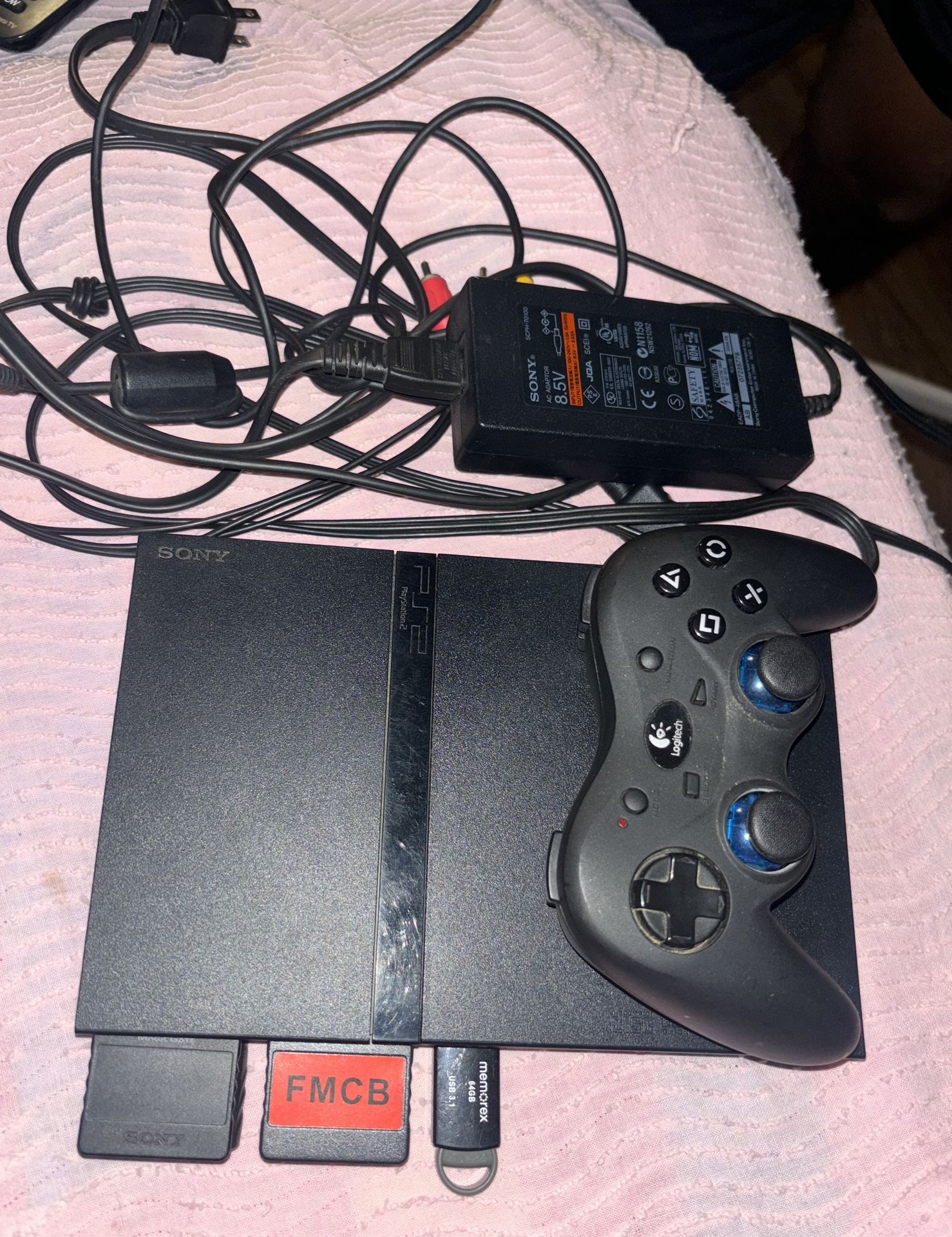 PS2 Slim One Wireless Controller