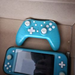 Switch Lite Teal With Controller (+8 Games)