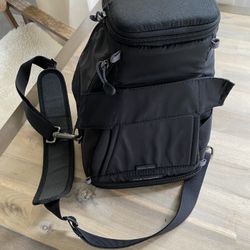 ThinkTank Digital Camera Holster Model 40 V2