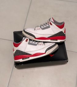 Jordan 3 fire red size 9.5