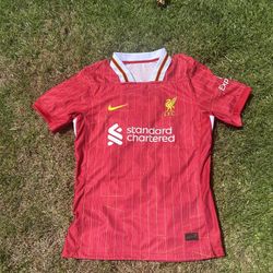 24/25 Liverpool Home Player Version Jersey (Medium)