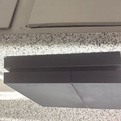 A PS4 