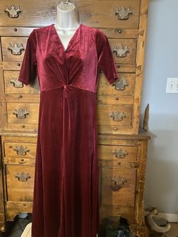Woman’s Red Velvet Dress Size Small By MSK NWTS 