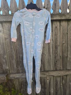Carter's girl's pajamas