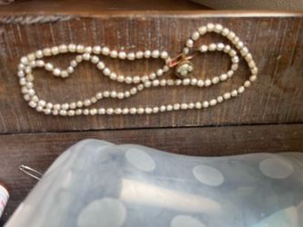 Vintage Malcora Pearl Necklace