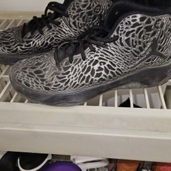 Guarantee

Jordan Ultra. Fly Black Metallic Hermatite Dark Grey Mens