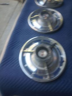 1963 SS Impala hub Caps