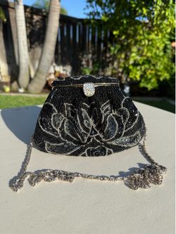 Beautiful 5” Beaded Small Clasp Handbag w/ Chain Evening Bag Purse Vintage